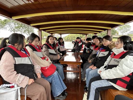 8f3aab9e86a9e7a4f172f5b4f1339bcc_